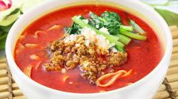 四川タンタン刀削麺　★★