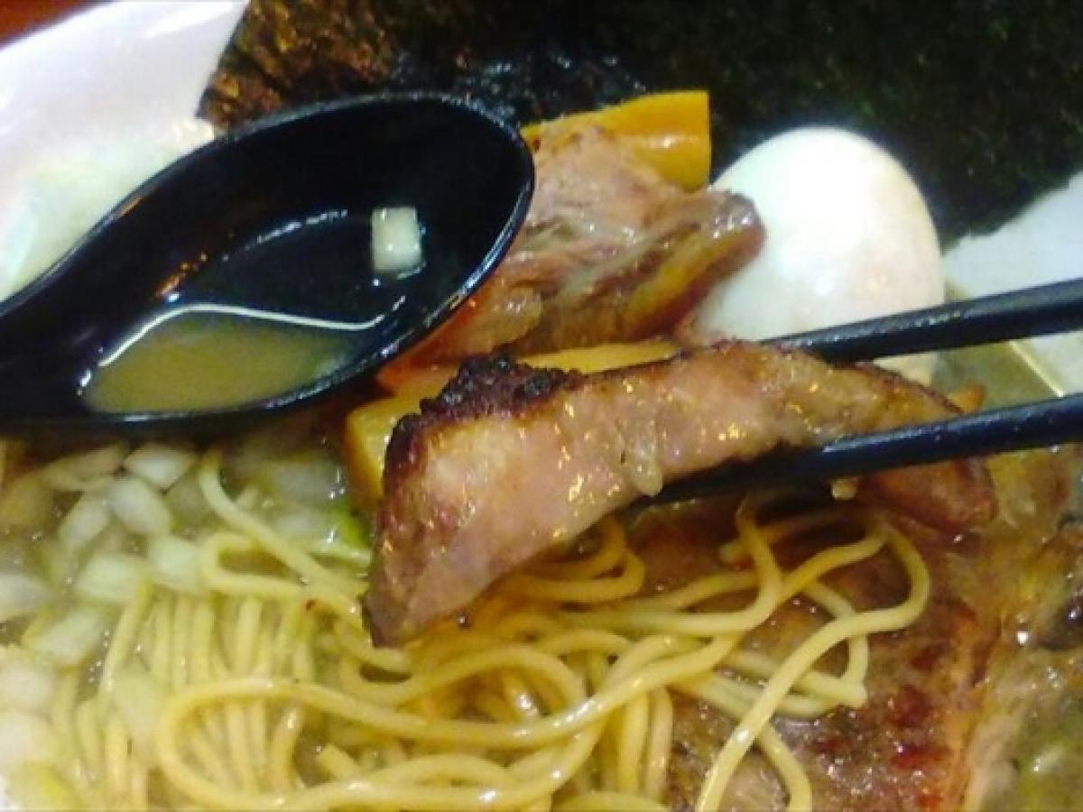 らーめん いのうえフォト3