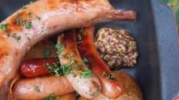 ソーセージ盛り合わせ