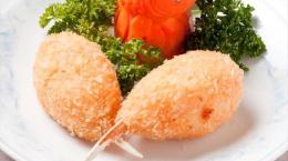 カニ爪揚げ物2ヶ