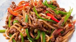 細切り豚肉ピーマン炒め
