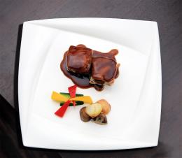 豚肉と彩り野菜の黒酢ソース